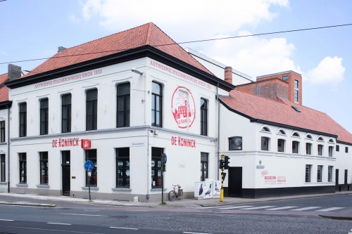 Wayfinding design for DeKoninck Antwerp city brewery