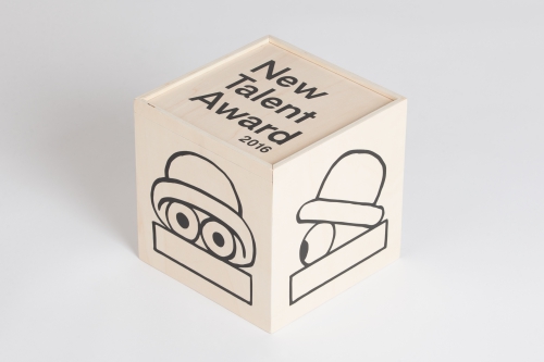 Toykyo New Talent Award shipping box in plywood